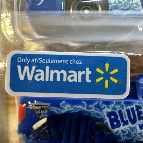 Monster Jam Blue Thunder 2 Pack Truck Series 3 with Exclusive Race Car 1:64 NEW - Picture 3 of 11